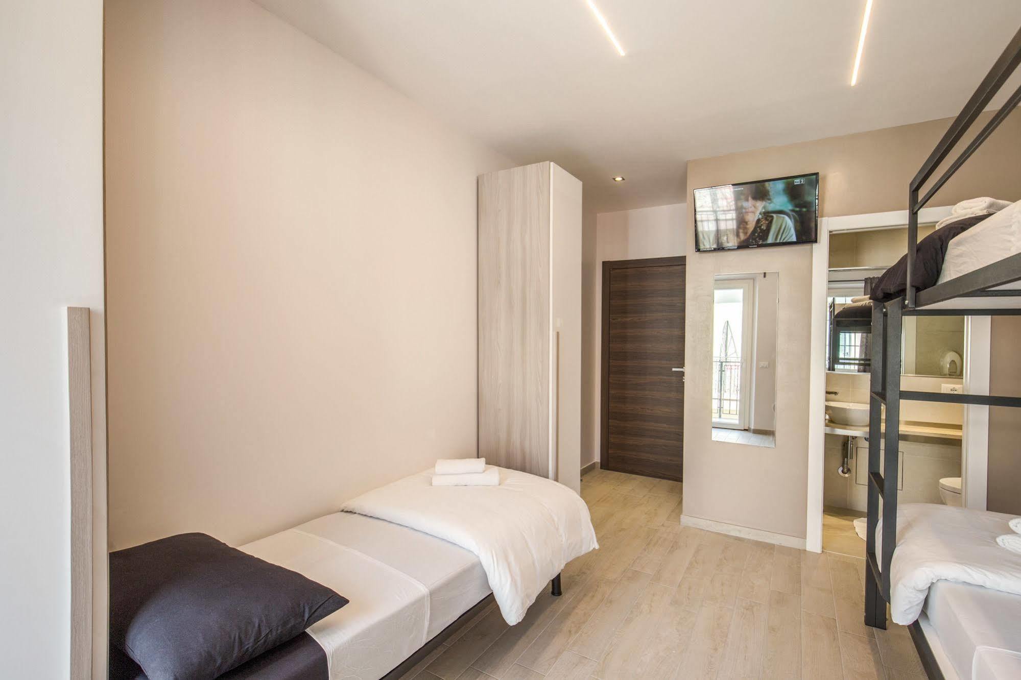 The Bricks Rome Hotel Екстериор снимка